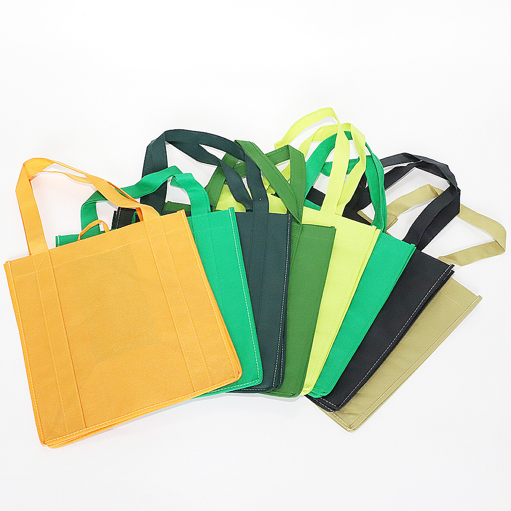 Non-woven colors Bag 25